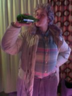 Stefy si alcolizza